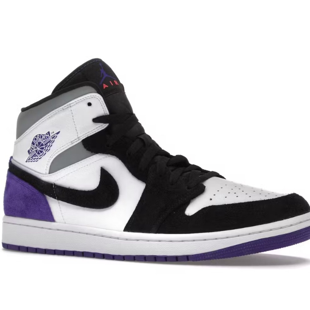 Jordan 1 Mid White/Black/Purple in Men’s 8/Women’s 9.5!